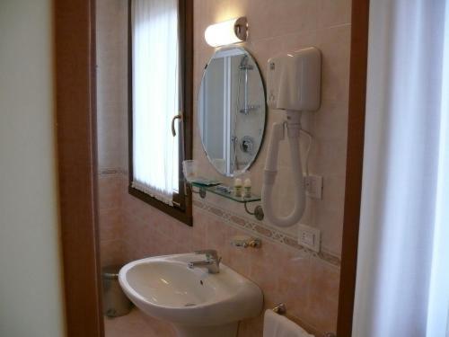 Hotel Marco Effe Mestrino Екстер'єр фото