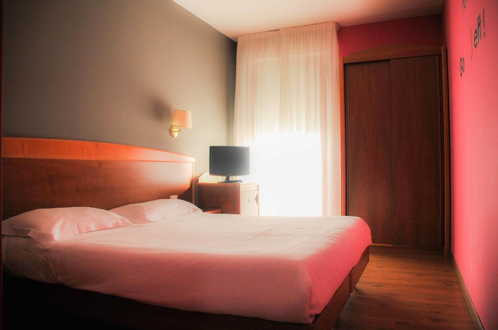 Hotel Marco Effe Mestrino Номер фото
